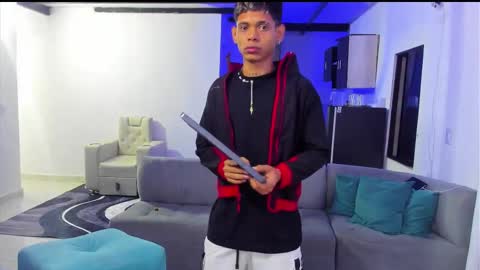 damar_felipe online show from February 12, 10:35 am