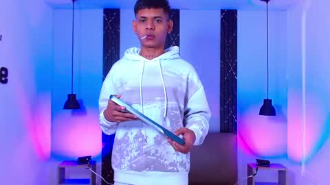 damar_felipe online show from September 17, 4:25 am