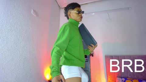 damar_felipe online show from March 8, 10:35 pm