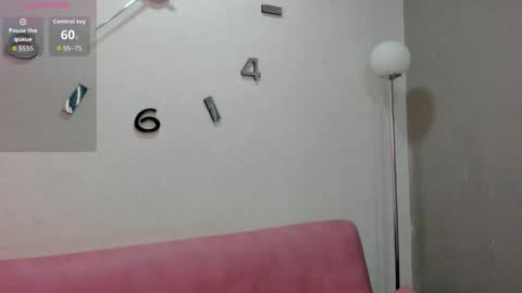  D A M   online show from June 8, 9:04 pm