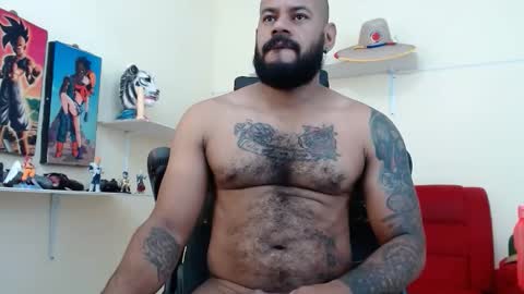 damian64436171 online show from October 12, 6:18 pm