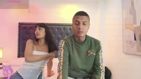 DAMIAN AND ROXANNE.  online show from November 25, 12:38 pm