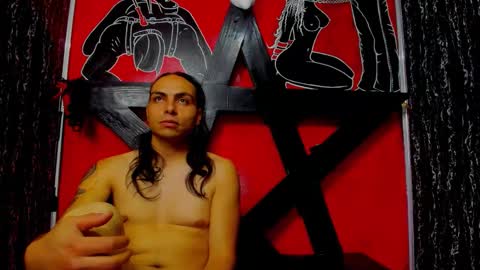 Snapshot of damian_and_tiana chatting on February 18, 4:41 am damian_and_tiana online show from February 18, 4:41 am