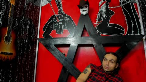 damian_and_tiana online show from April 1, 5:30 am