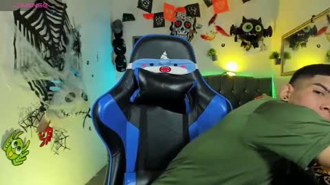 Damian online show from October 19, 3:18 am