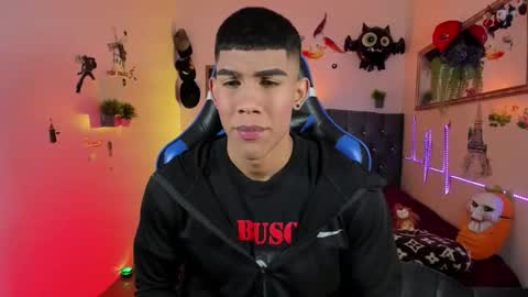 Damian online show from November 3, 3:08 am