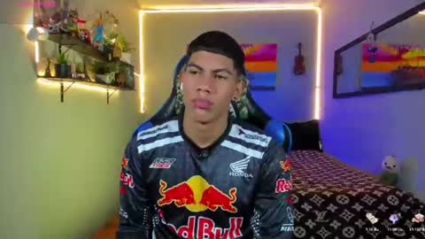 Damian online show from July 19, 9:13 am