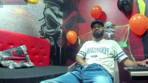 damian_shakur online show from October 21, 11:33 am