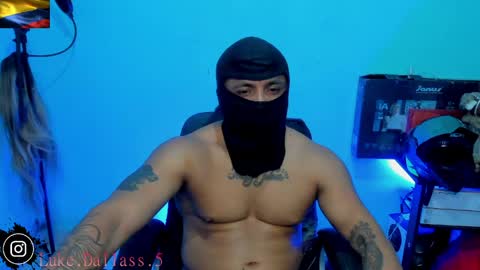 Snapshot of damian_torner chatting on May 3, 10:10 am Damian torner online show from May 3, 10:10 am
