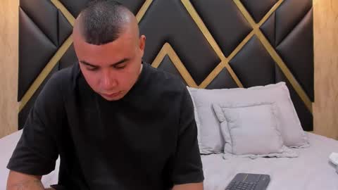 Damian Blaze online show from October 6, 7:44 pm