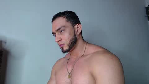 Snapshot of damiannstonexxx chatting on March 5, 11:27 pm Danny online show from March 5, 11:27 pm