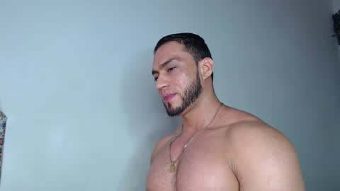 Snapshot of damiannstonexxx chatting on March 6, 2:30 am Danny online show from March 6, 2:30 am