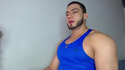 Snapshot of damiannstonexxx chatting on March 6, 5:22 pm Danny online show from March 6, 5:22 pm