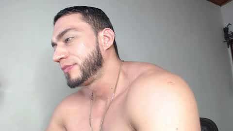 Snapshot of damiannstonexxx chatting on March 10, 6:12 pm Danny online show from March 10, 6:12 pm