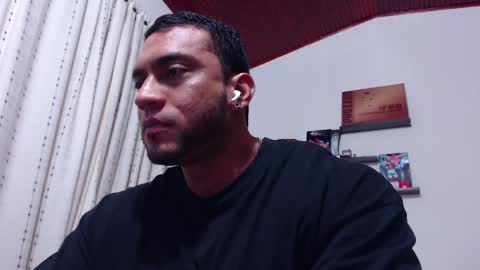 Snapshot of damiannstonexxx chatting on April 17, 2:36 am Danny online show from April 17, 2:36 am