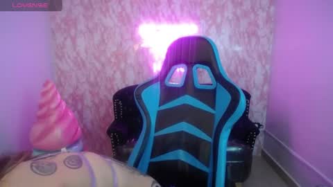 Snapshot of damiaoshun_ch chatting on July 30, 1:10 pm Damia online show from July 30, 1:10 pm