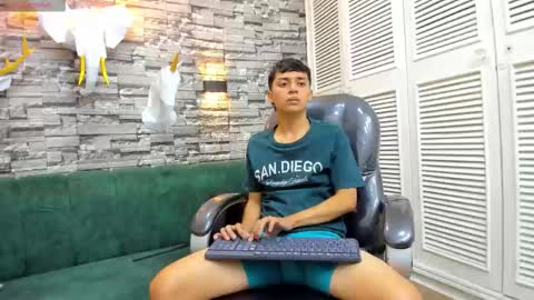 LIAM online show from November 20, 5:34 pm