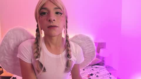 Snapshot of damiian20_ chatting on November 2, 1:57 pm Damian online show from November 2, 1:57 pm