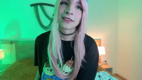 Snapshot of damiian20_ chatting on November 27, 12:18 pm Damian online show from November 27, 12:18 pm