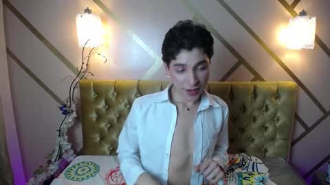 Damiian21  online show from February 17, 5:43 pm