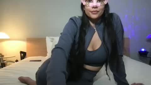 Damira Lux online show from February 16, 3:47 am