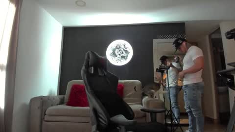 INSTAGRAM  DAMMIANMILLEROFICIAL online show from April 2, 11:30 am