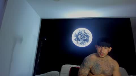 Snapshot of dammianmilleroficial chatting on July 6, 11:07 pm INSTAGRAM DAMMIANMILLEROFICIAL online show from July 6, 11:07 pm