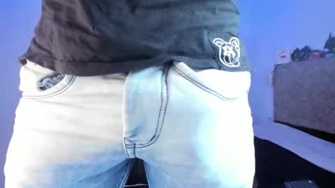 Damon bakert online show from December 3, 7:45 pm