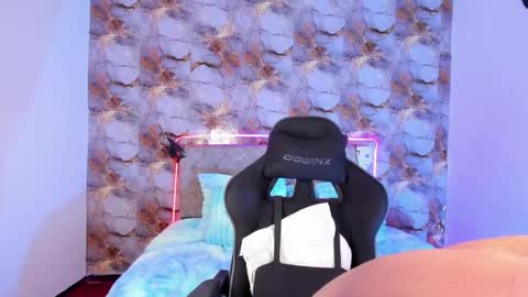 Damon bakert online show from April 25, 2:36 pm