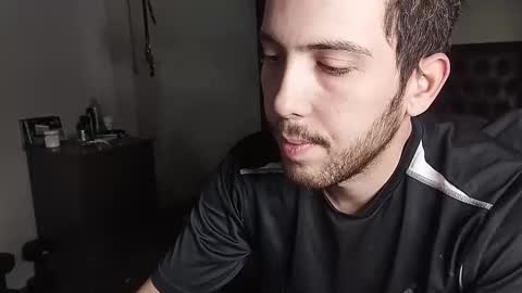 Snapshot of damon_hell chatting on January 11, 12:32 pm Damon online show from January 11, 12:32 pm