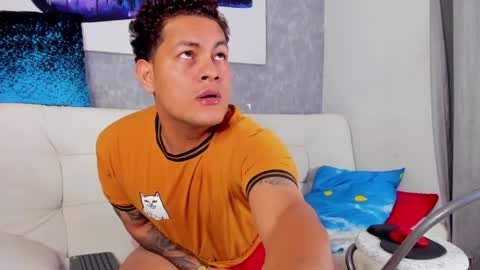 DAMON  online show from April 4, 8:23 am