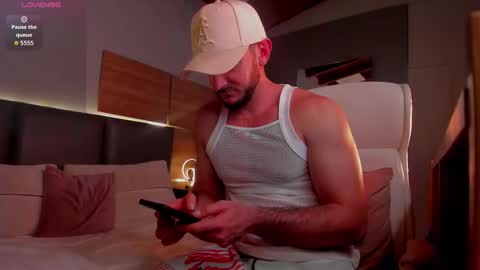 D A M O N online show from November 11, 5:13 pm