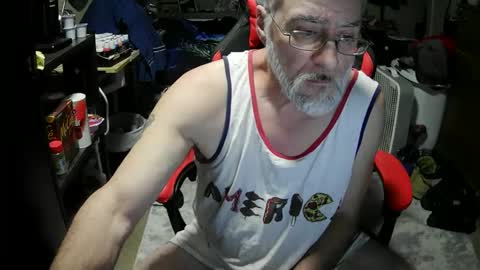Snapshot of dan137111 chatting on May 26, 2:46 pm dan137111 online show from May 26, 2:46 pm