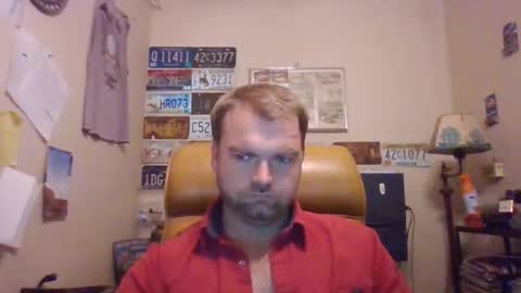dan791767 online show from December 1, 8:25 pm
