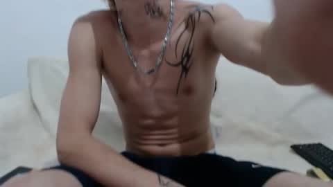 dan_jonson15 online show from November 20, 2:23 am