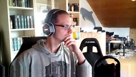 Dan Snow online show from November 17, 12:55 pm