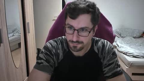 King Dan online show from October 8, 7:22 pm