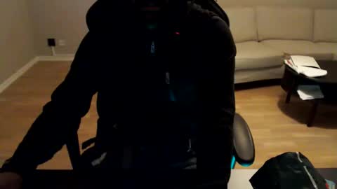 dan_the_man43 online show from March 22, 1:53 am