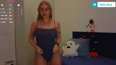 Dana online show from October 26, 6:47 pm