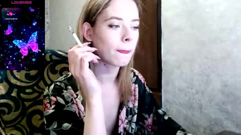 Dana SmileX online show from November 18, 7:18 pm