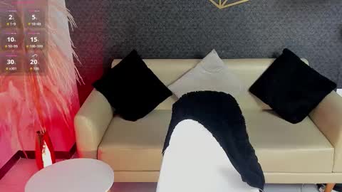 dana_sophiia online show from March 16, 12:20 pm