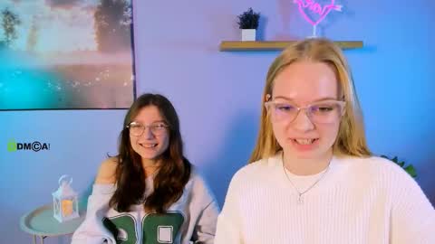dana_sweet__ online show from October 9, 9:29 am
