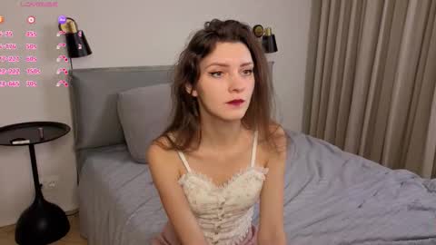 Snapshot of danaaddams chatting on December 4, 10:07 pm danaaddams online show from December 4, 10:07 pm