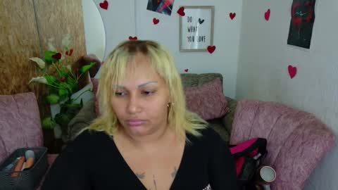 danalaleska online show from January 7, 4:15 am