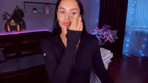 DanaMiers online show from March 14, 6:41 am