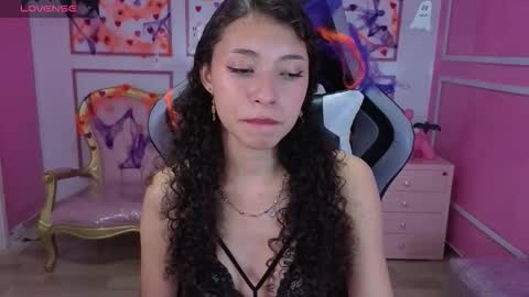 Snapshot of danatella_a chatting on October 26, 12:55 pm Danatella online show from October 26, 12:55 pm