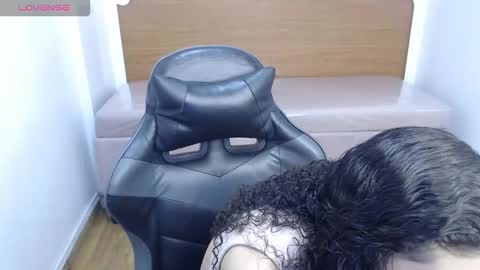 Snapshot of danatella_a chatting on December 15, 12:53 pm Danatella online show from December 15, 12:53 pm