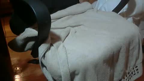 Snapshot of dancewhenyoucan9 chatting on November 25, 10:10 pm dancewhenyoucan9 online show from November 25, 10:10 pm