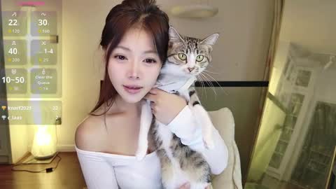 Qinqin online show from April 3, 1:09 pm