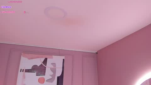 Snapshot of danee_19 chatting on January 13, 10:20 am Daniela online show from January 13, 10:20 am